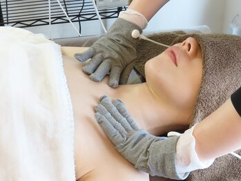 ベルファム(BelleFemme)/筋膜リペア施術風景