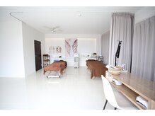 ブルーローズサロン 富山店(Blue Rose salon)の雰囲気（ベッドも２台完備！お二人同時の施術も可能です）