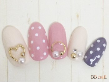 ビービーネイル 所沢店(BB)/ドット×ハートネイル