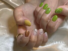 【パラジェル】うねうねネイル
