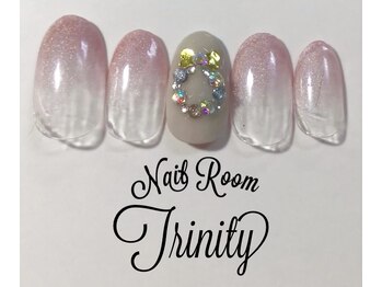 ネイルルーム トリニティ(Nail Room Trinity)/150種類以上選べるアート付