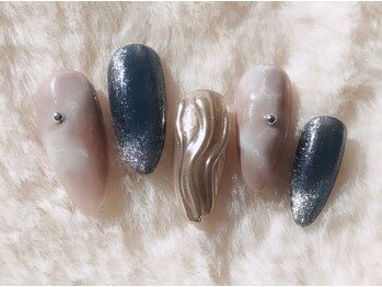 ムーンズ(Moon's)/