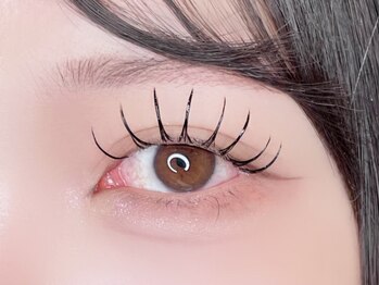 ヴァリ 京橋(vallee)の写真/韓国アイドル風目元を再現＊大人気の"パリエク"でカール×ボリュームを実現!!スッピンでも可愛いをキープ◇