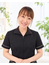 小顔矯正と姿勢矯正と骨盤矯正が評判の女性専用整体院 中百舌鳥駅前店&nbsp;美容整体師 西村