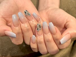 ８月　グラデ☆