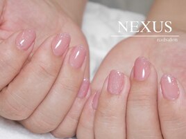 控えめフラッシュネイル