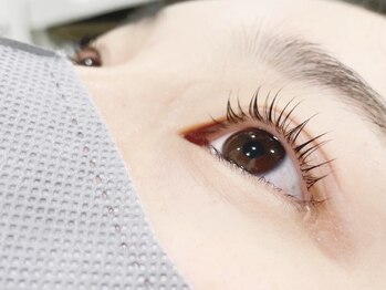 クレールアイラッシュ(Clair eyelash)の写真/《あなたのなりたい目元を実現♪》個室のような、オシャレで落ち着いた空間で施術!初めての方にも◎