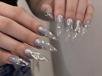 シルン(CILN.)の写真/長さ出しも大得意な当サロン◎ちょっと特別な日のネイルは豊富なパーツで似合わせデザインを楽しんで★