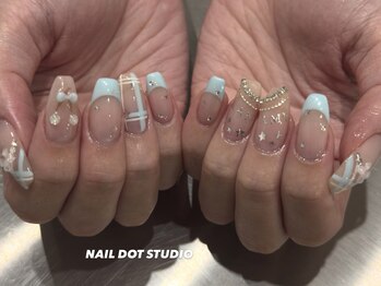 ネイルドットスタジオ 堺筋本町(NAIL DOT STUDIO)/水色デザイン