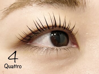 4(quattro)/ラッシュリフト