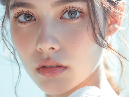 アヤナイ(I&I)の写真