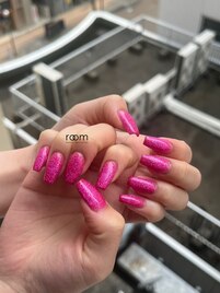 ビビットカラー×夏スカルプ