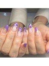 ヘアーアンドネイル ルシア(Hair&Nail Lucia)/パープルお花フレンチ　担当大野