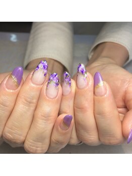 ヘアーアンドネイル ルシア(Hair&Nail Lucia)/パープルお花フレンチ 担当大野