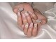 エトワ ル リアン ネイル(Et toi Le Lien nail)の写真/夜21時まで営業★忙しい女性におすすめ！丁寧なカウンセリングと施術でモチが良く、仕上がりの美しさも◎