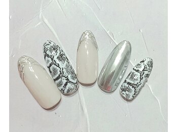 爪ソウシャイン(爪 SO SHINE)/パイソン