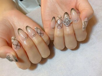 シーハウス(c house)/アーガイルネイル　フレンチ