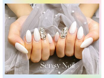 センシー ネイル スタジオ(Sensy Nail Studio)/ワンカラー+2本埋め尽くし