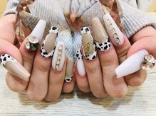 エスフィーネイルサロン ブリーユ(Esfy nailsalon Brille)/ダルメシアンネイル