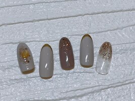 トレンドネイル