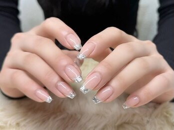 リベレ 福島店(LIBELLE)の写真/【長さ出し追加は1本から可能☆】長さがほしい方,折れてしまった方,形を綺麗にしたい方に選ばれています♪