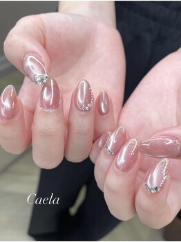 カエラ(Caela)/ラメベースにマグネット重ね