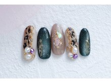 ココネイル/アニマル柄ネイル