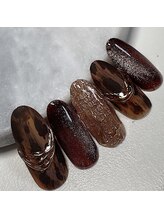 アンド アール(and.R)/ヒョウ柄マット×ミラー