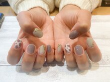 ネイルアルケー(Nail ARCHE)/ニュアンス×シンプルネイル