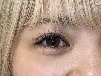 ネオリーブ エクラ 上野御徒町店(Neolive eclat)/束感パリジェンヌ