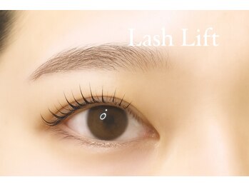 ヘーラー(Hera)/まつげパーマ　ラッシュリフト