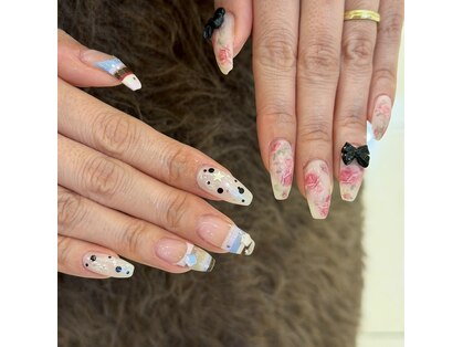 ネイルアンドアイラッシュヴィーナ ゆめタウン廿日市店 (Nail&EyeLash Vina)の写真