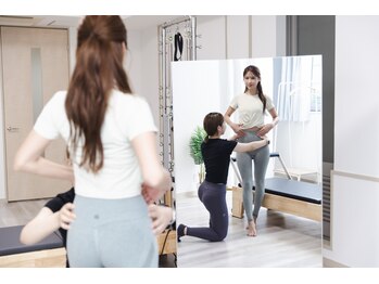 トトヤセ 十三店の写真/骨格診断で歪みやズレを徹底分析◎あなただけのカスタマイズプログラムだから叶う不調改善&スタイル改善!!