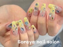 ソラヤ(Soraya)/持ち込みパーツ付け放題ネイル