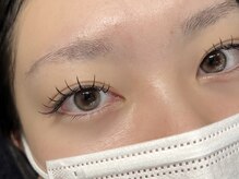 軽くてもちのいいフラットラッシュエクステ束仕上げ