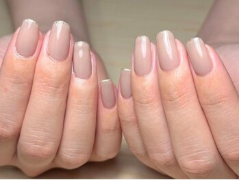 ナル(Nalu.)の写真/良質なサロンをお探しの方は、是非「Nalu.nailsalon」へお越しください♪シンプルで上品なデザインも◎