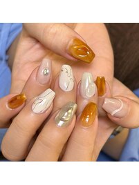 シンプルニュアンスネイル