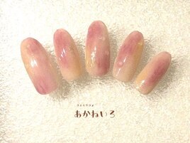 桃ネイル　ピンクニュアンス
