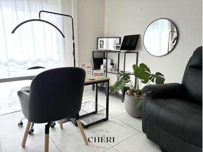 サロン バイ シェリ(SALON BY CHERI)の写真