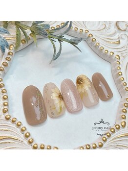 ピオニーネイル(peony nail)/ひまわり