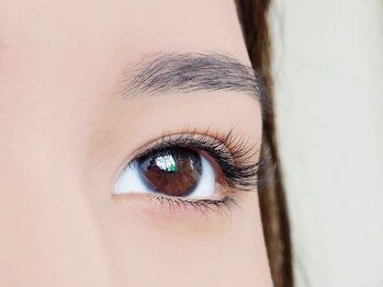 ブルーアイズ 学芸大学店(BLUE EYES)/マツエク+美眉スタイリング