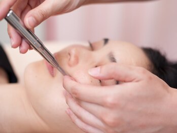 シンメトリー栄の写真/[全国36店舗以上/実績20年]結果重視！小顔矯正といえば"シンメトリー"ほぼ痛みのない独自小顔メソッド¥3800