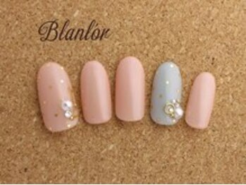 ブランロール 中目黒店(Blanl'or)/大人のドットネイル