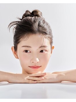 スマイルネイル(SMILE NAIL)/肌管理でノーファンデ生活!