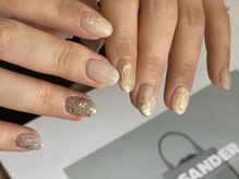 マンマリアーレ(Ammaliare)/10本アート　11500円ブライダル