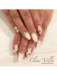 ガーリーレオパード