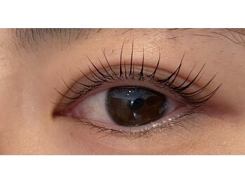 イノセントネイル(Innocent nailMR)/パリジェンヌラッシュリフト