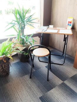 きもちどころ 舞鶴店/待合室も完備