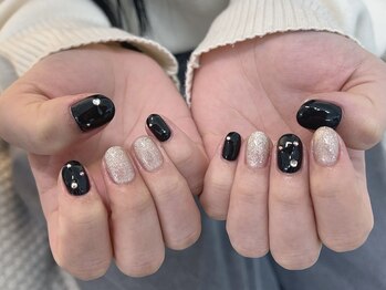 セレブレイル(CELEBRAIL)/ワンカラーとマグネットデザイン