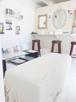 まつげエクステ専門店 アイラ 調布店(EYELA)/待合室